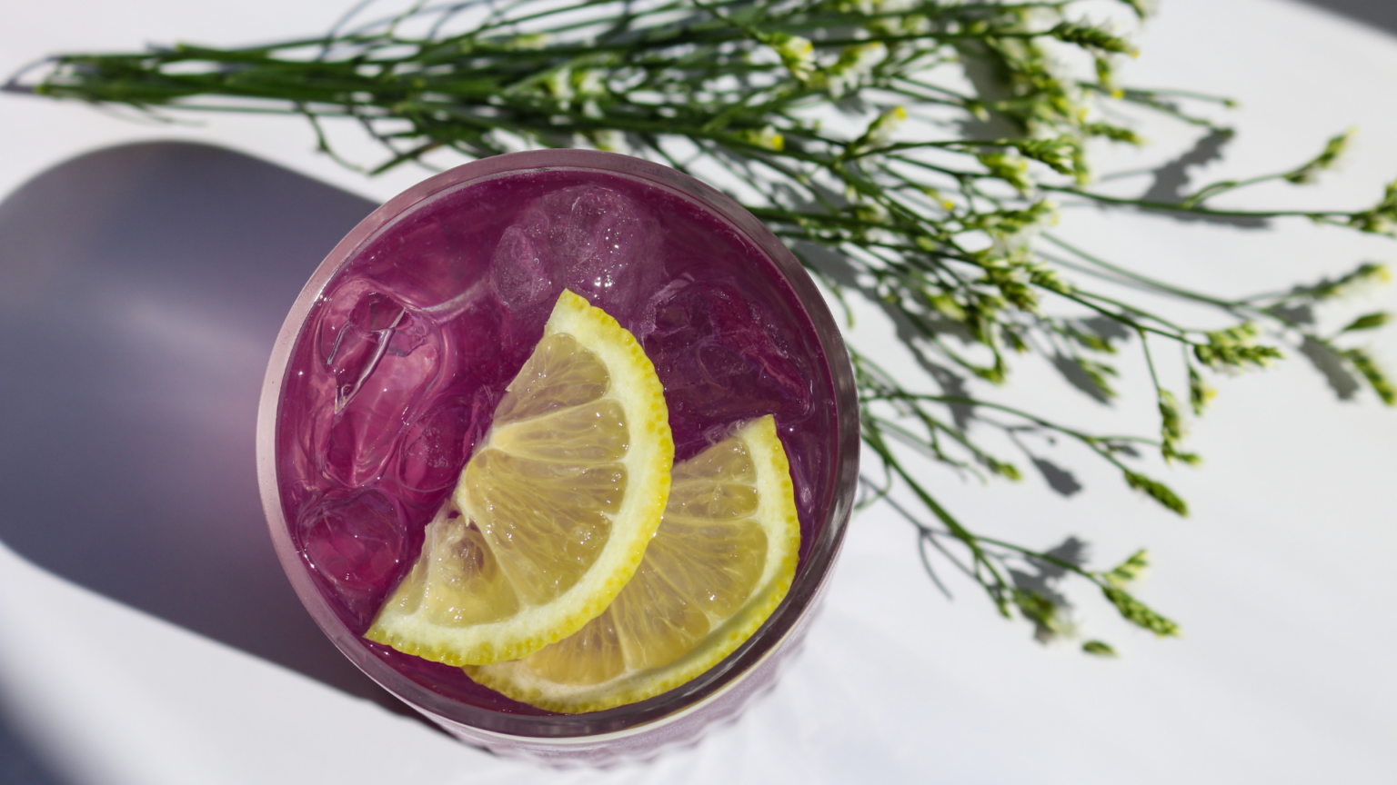 What Drinks Mix Well with Vodka? The Ultimate Vodka Mixer Guide